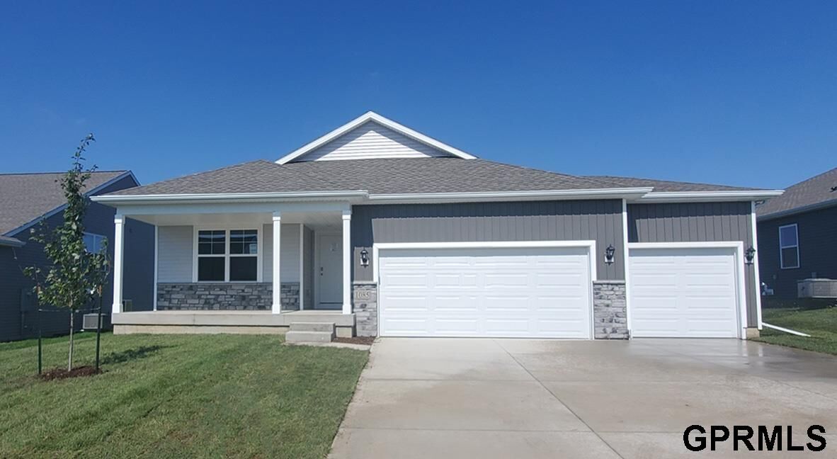 Property Photo:  8514 S 184th Street  NE 68136 