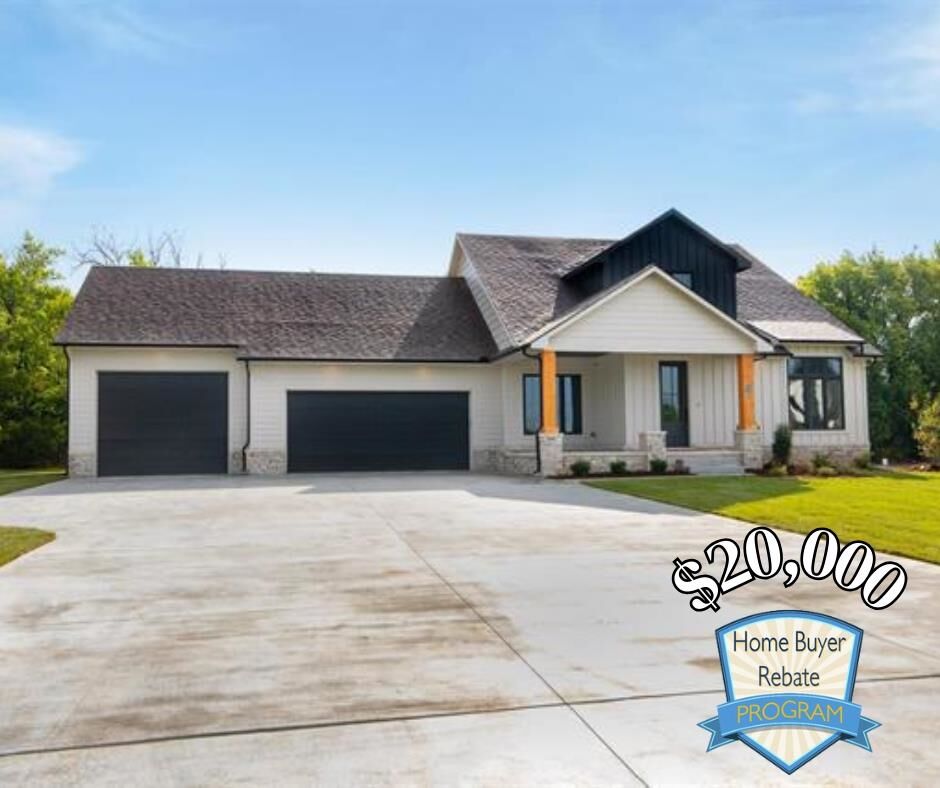 Property Photo: 329 N Sarah Ct KS 67037