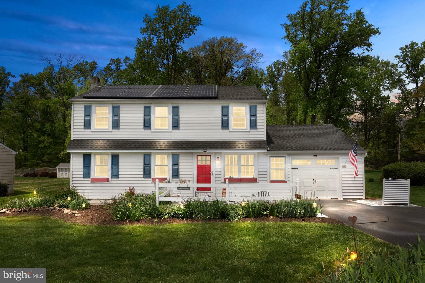 Property Photo:  1040 Orchid Road  PA 18974 