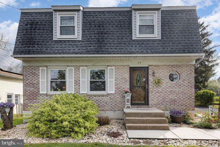 11 Givler Avenue  Enola PA 17025 photo