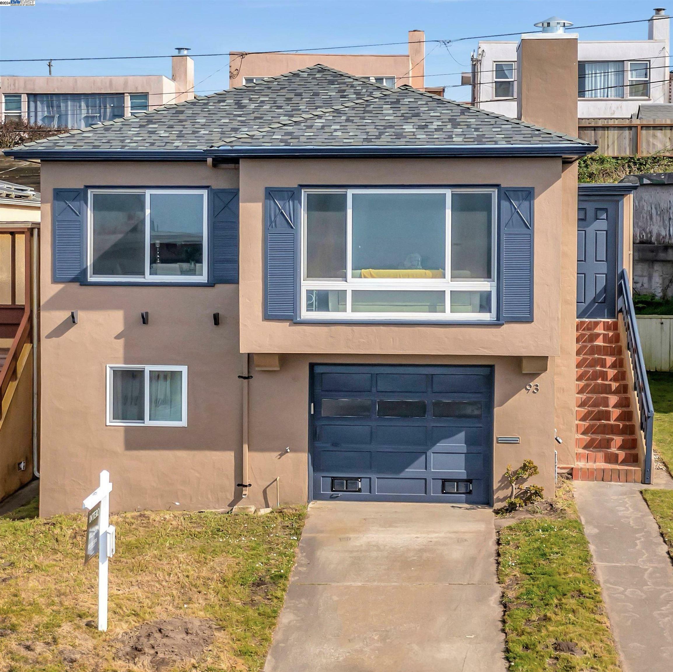 Property Photo:  93 Seacliff Ave  CA 94015 