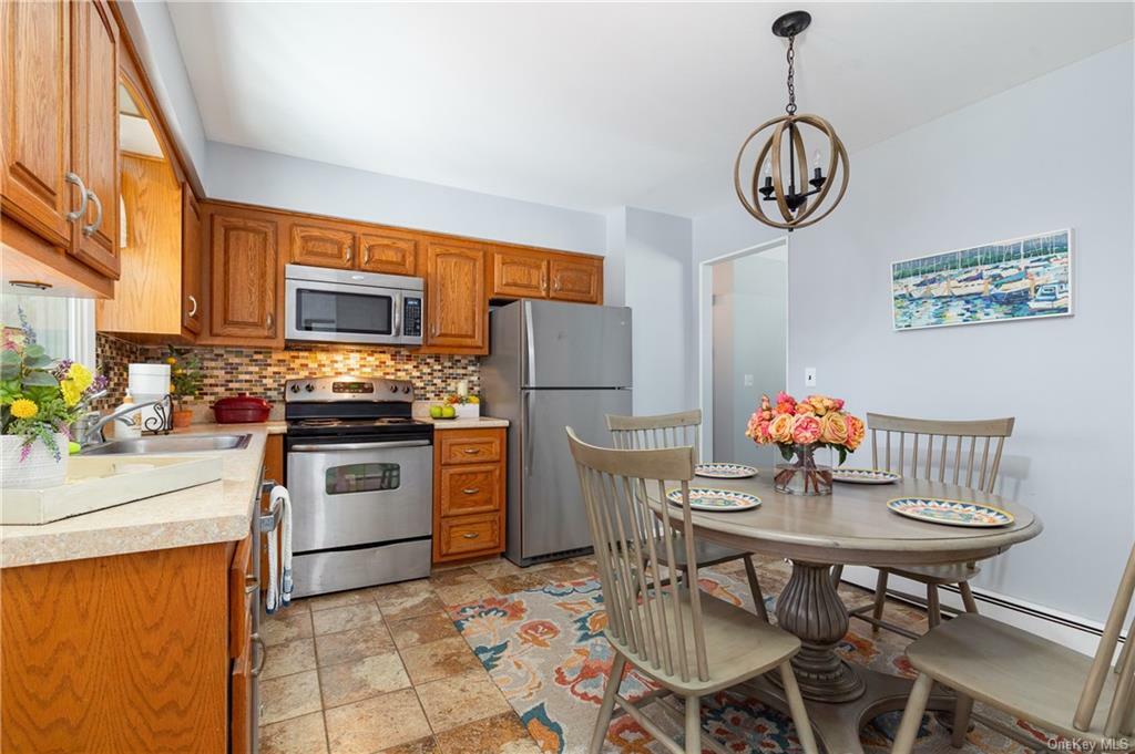 Property Photo:  12 N Ross Drive  NY 10598 