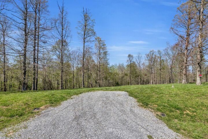 Property Photo:  7850 W Lick Creek Rd  TN 38476 