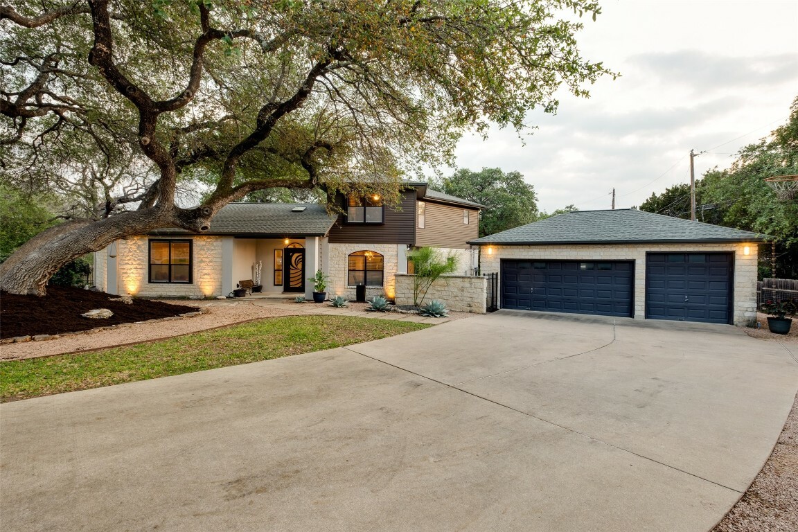 Property Photo:  7315 Oak Shores Drive  TX 78730 