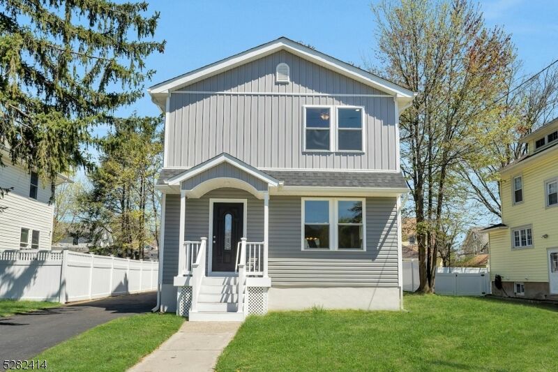 Property Photo: 24 Forest Pl NJ 07662