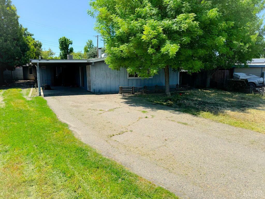 4823 W Myrtle Avenue  Visalia CA 93277 photo