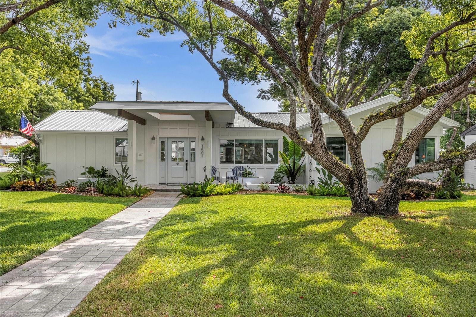 Property Photo:  1501 Palmetto Street  FL 32168 