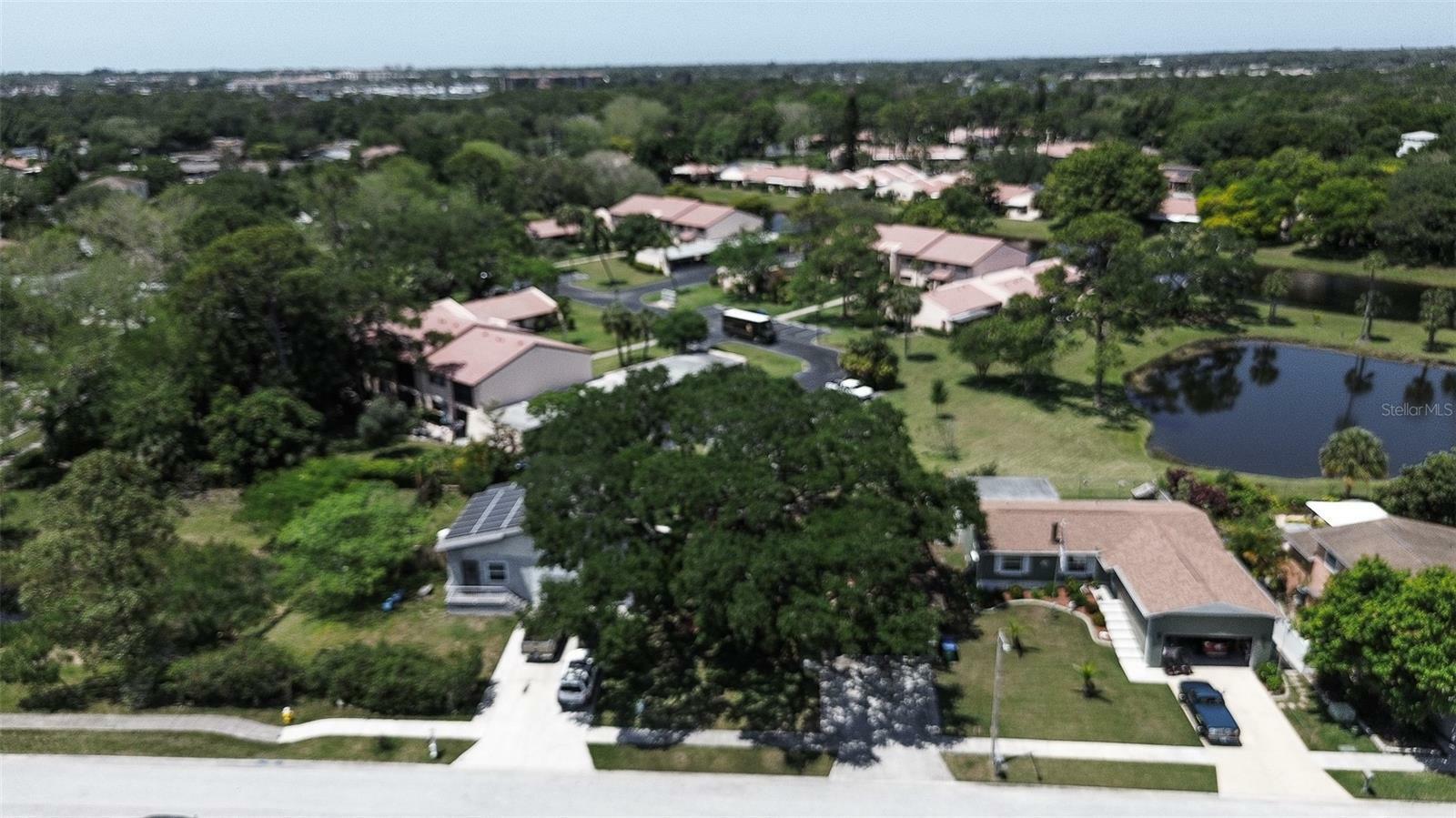 Property Photo:  8636 Rue Chateaux Drive  FL 33777 