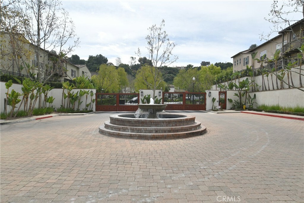 Property Photo:  876 Sunset Place  CA 91765 