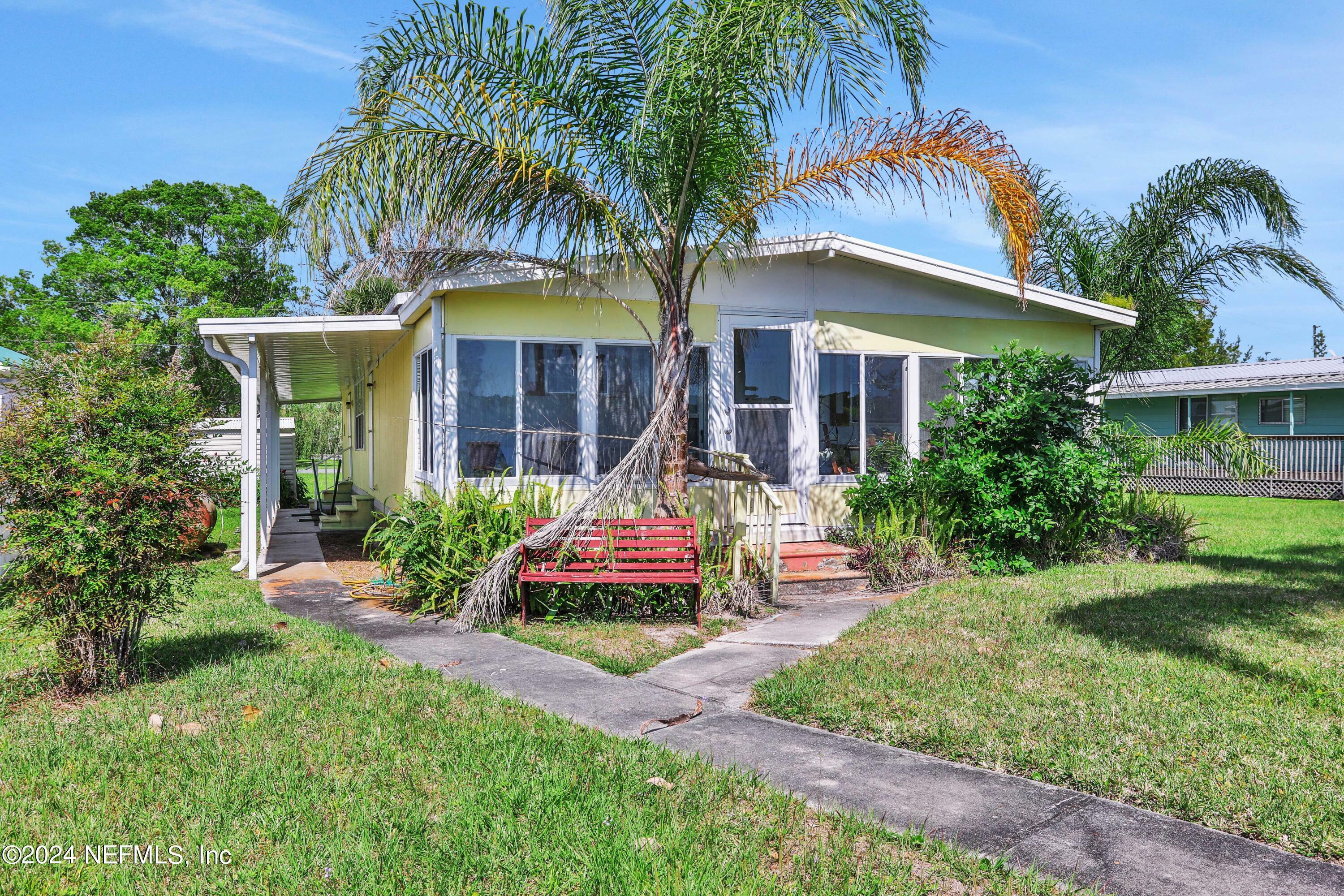 Property Photo:  219 Sportsman Drive  FL 32189 