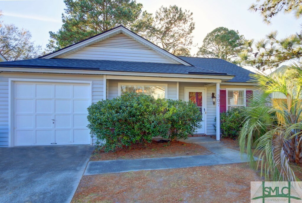 Property Photo:  307 Mapmaker Lane  GA 31410 