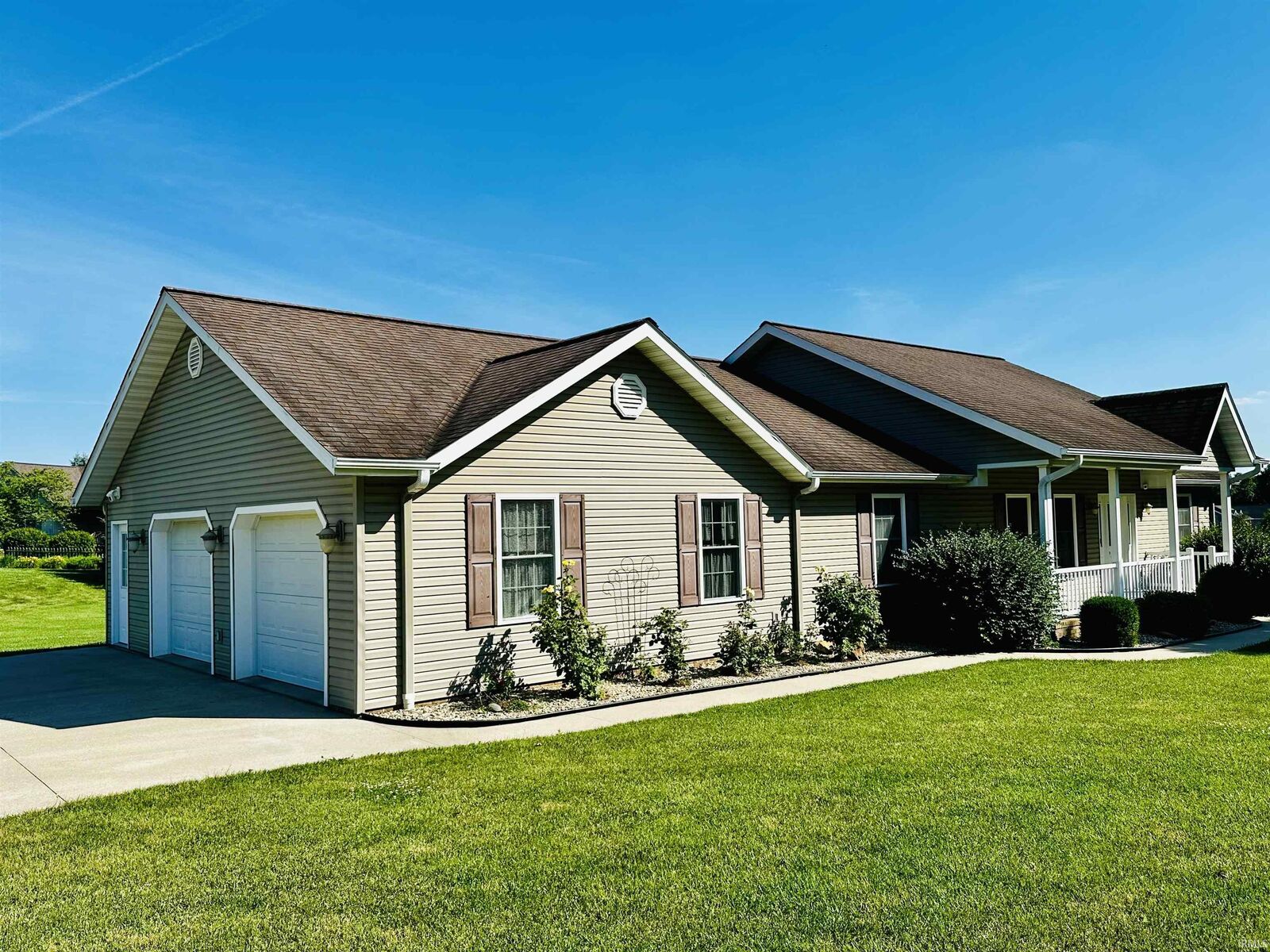 Property Photo:  2413 White Ridge Lane  IN 47501 