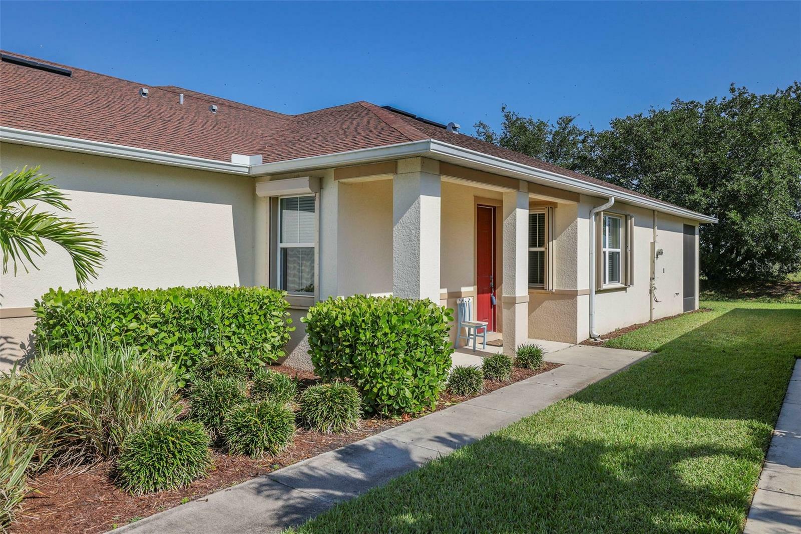 Property Photo:  8814 Tuscany Isles Drive  FL 33950 