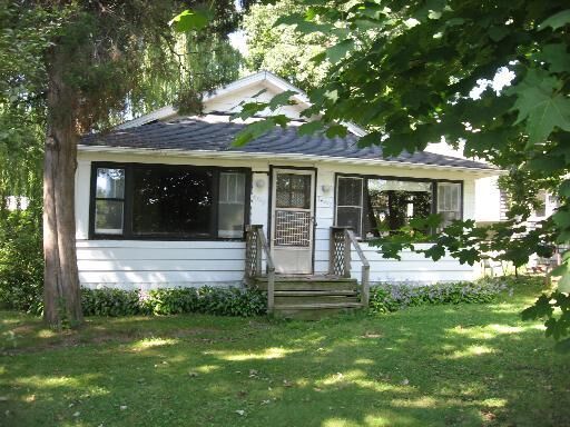 Property Photo:  34904 N Carvis Drive  IL 60046 