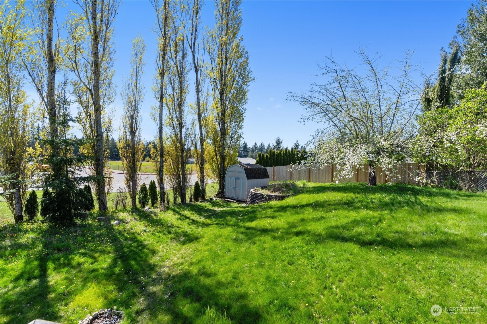 Property Photo: 828 94th Avenue SE WA 98258