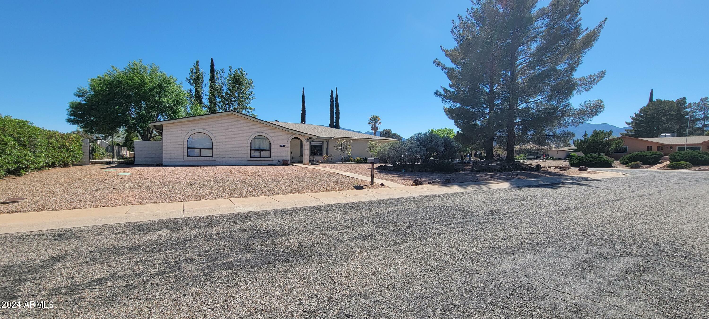 Property Photo:  1764 Lexington Drive  AZ 85635 