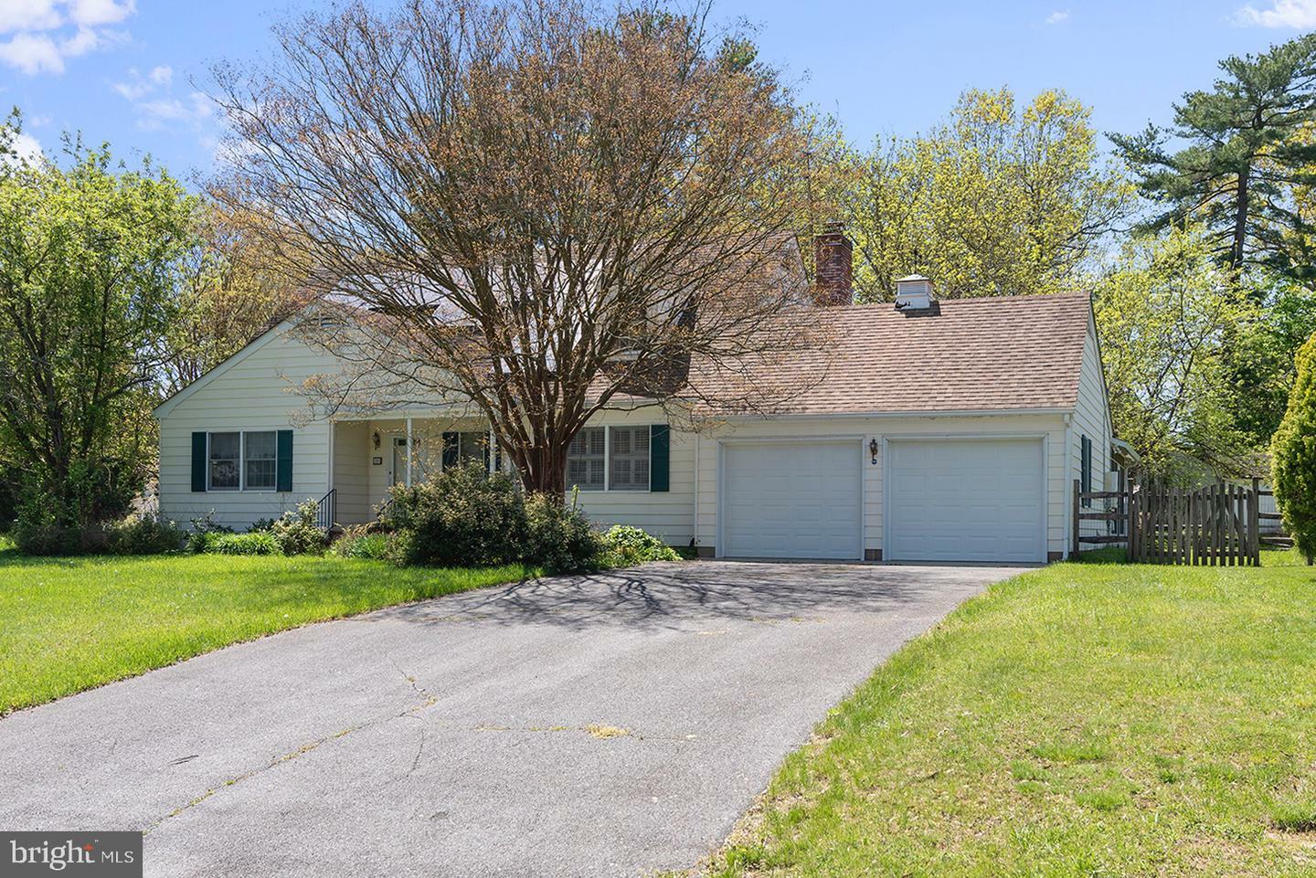Property Photo:  208 Byford Drive  MD 21620 