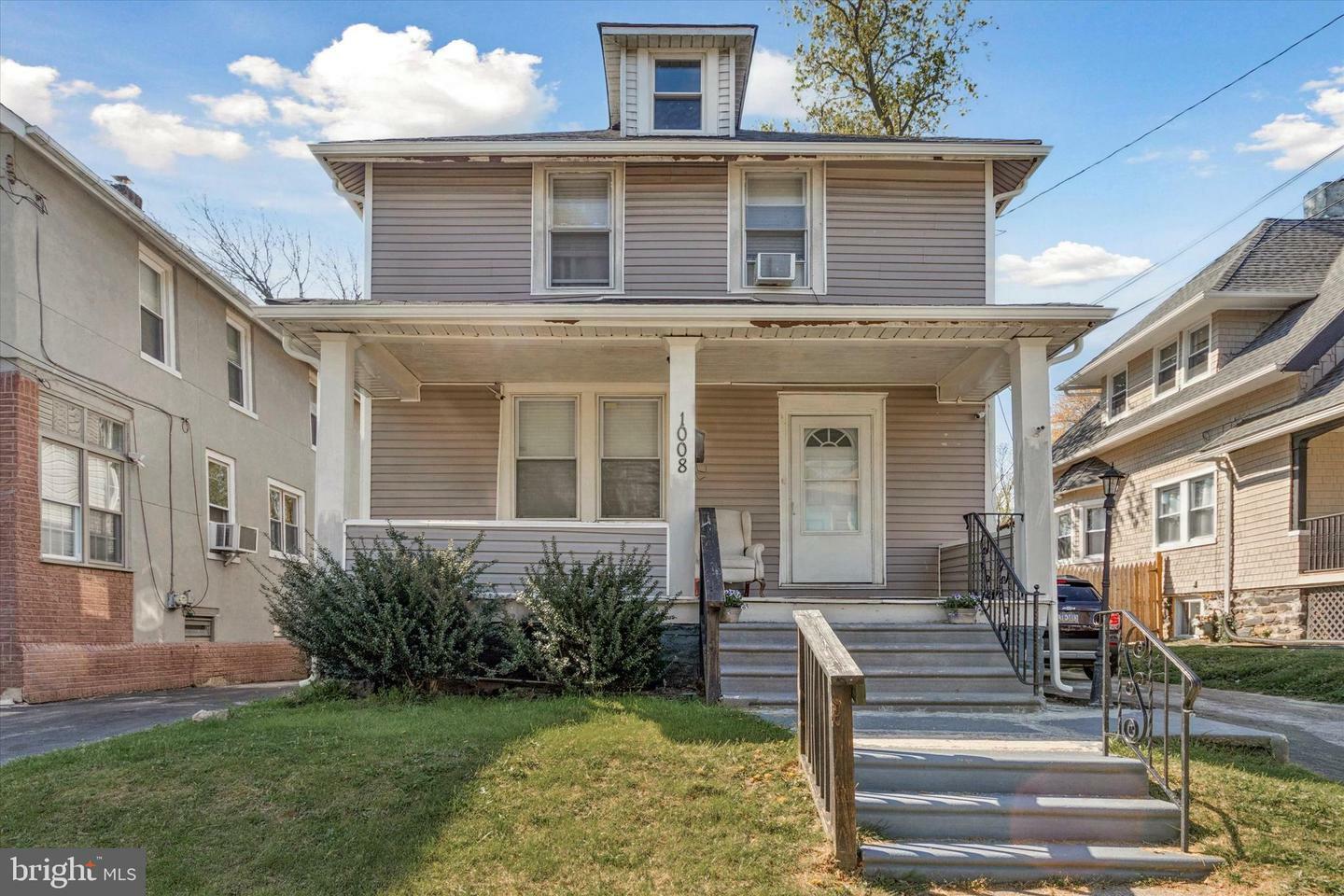 Property Photo:  1008 Pembroke Avenue  PA 19050 