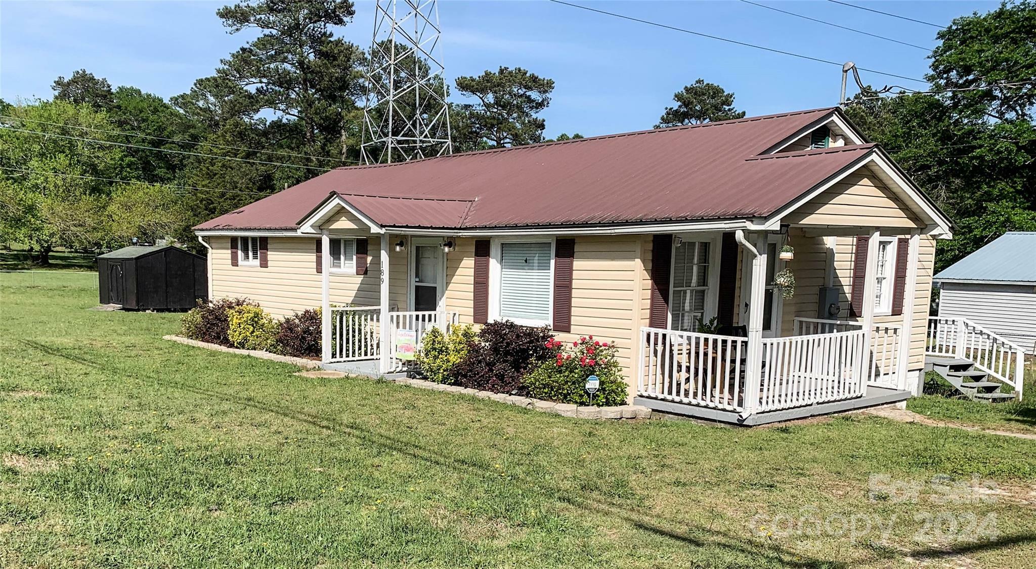 Property Photo: 189 Broadway Street NC 28379