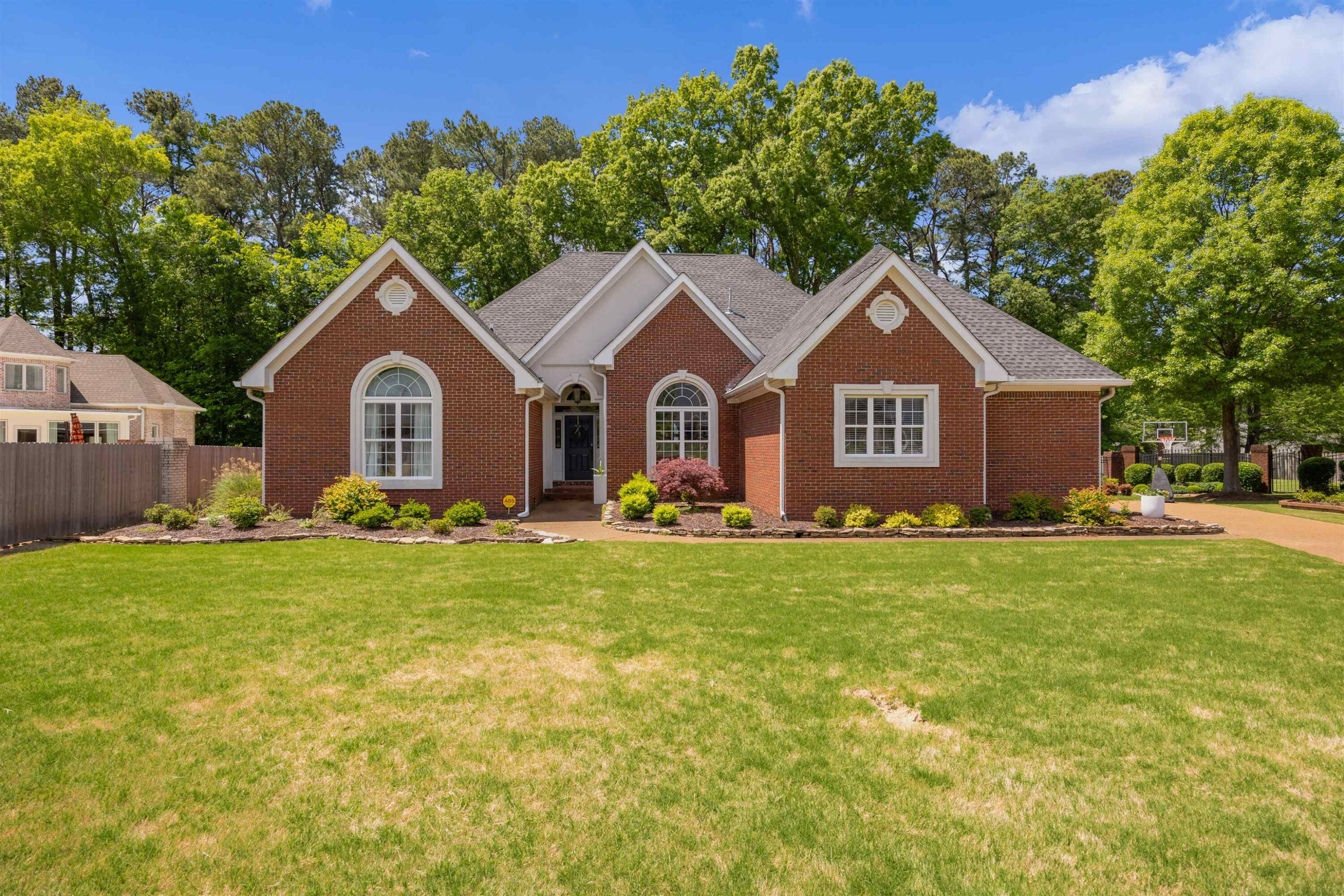 15 Glen Eagle Cove  Jackson TN 38305 photo