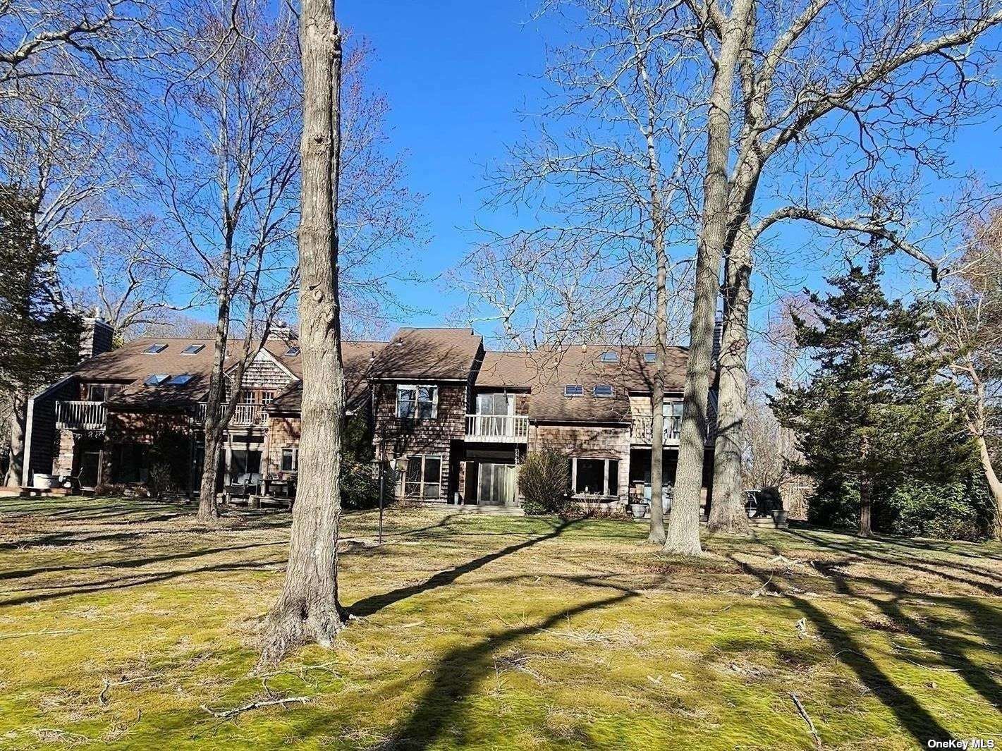 Property Photo:  102 Pepperidge Lake Road 102  NY 11941 