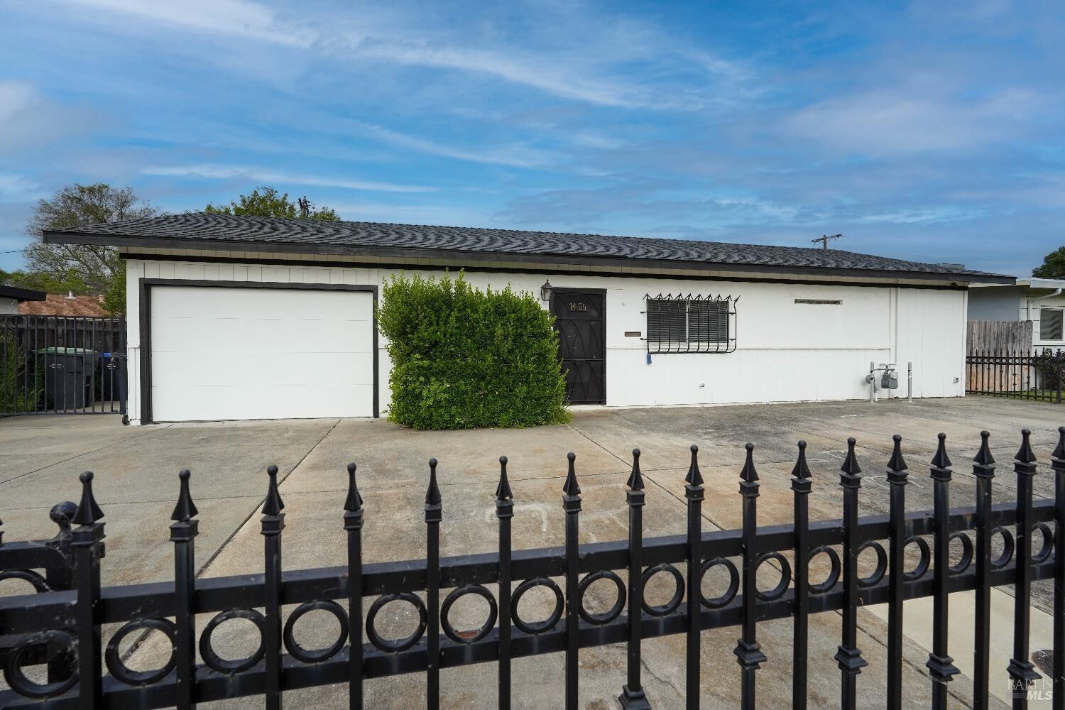 Property Photo: 1405 Harrison Street CA 94533