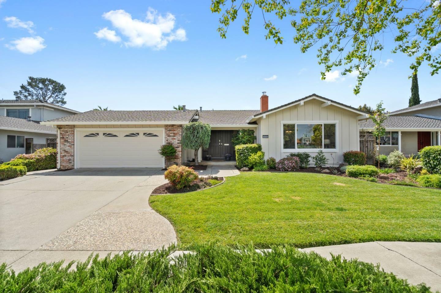 Property Photo: 5835 Pilar Court CA 95120