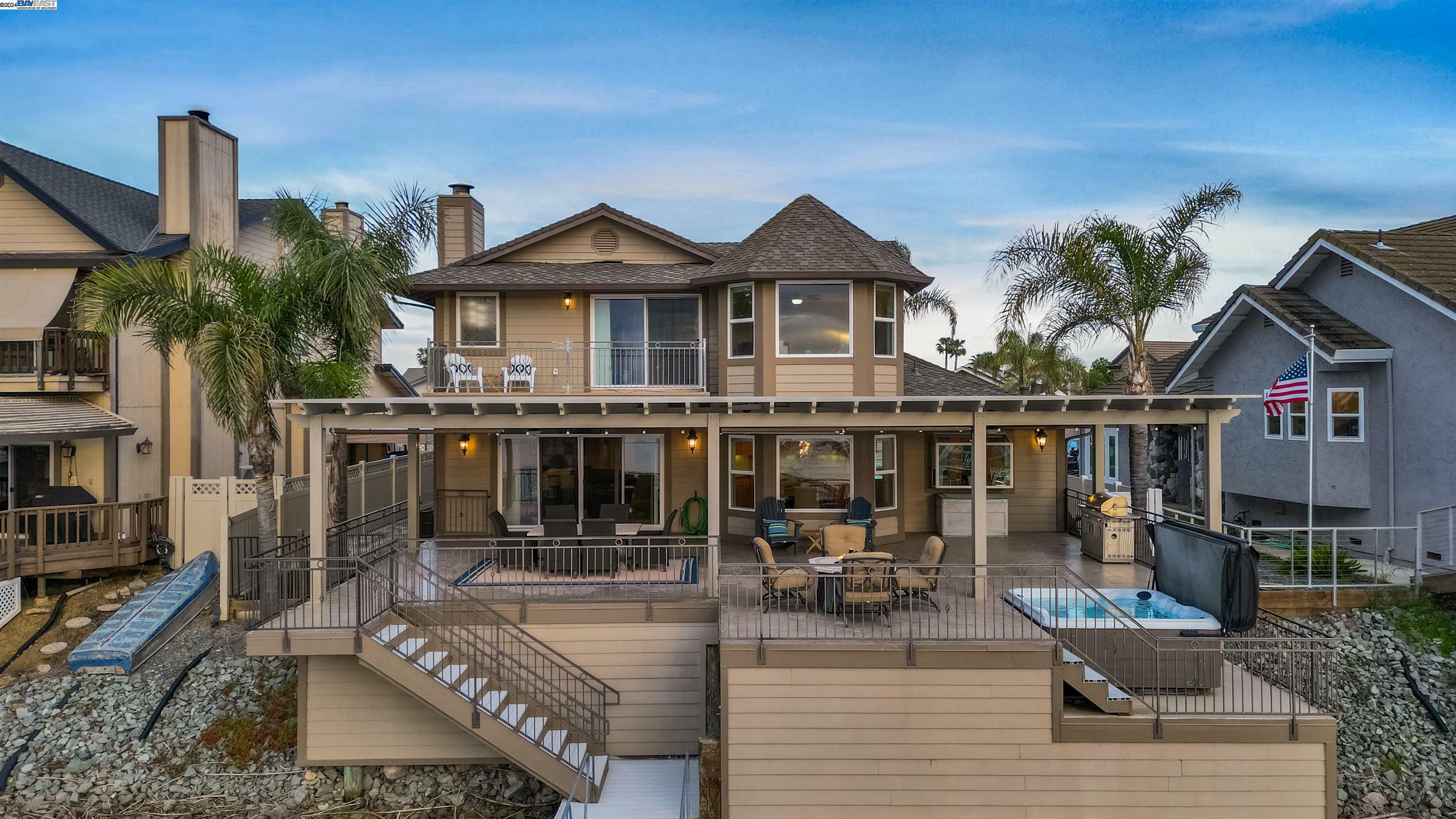 Property Photo: 2003 Seal Way CA 94505