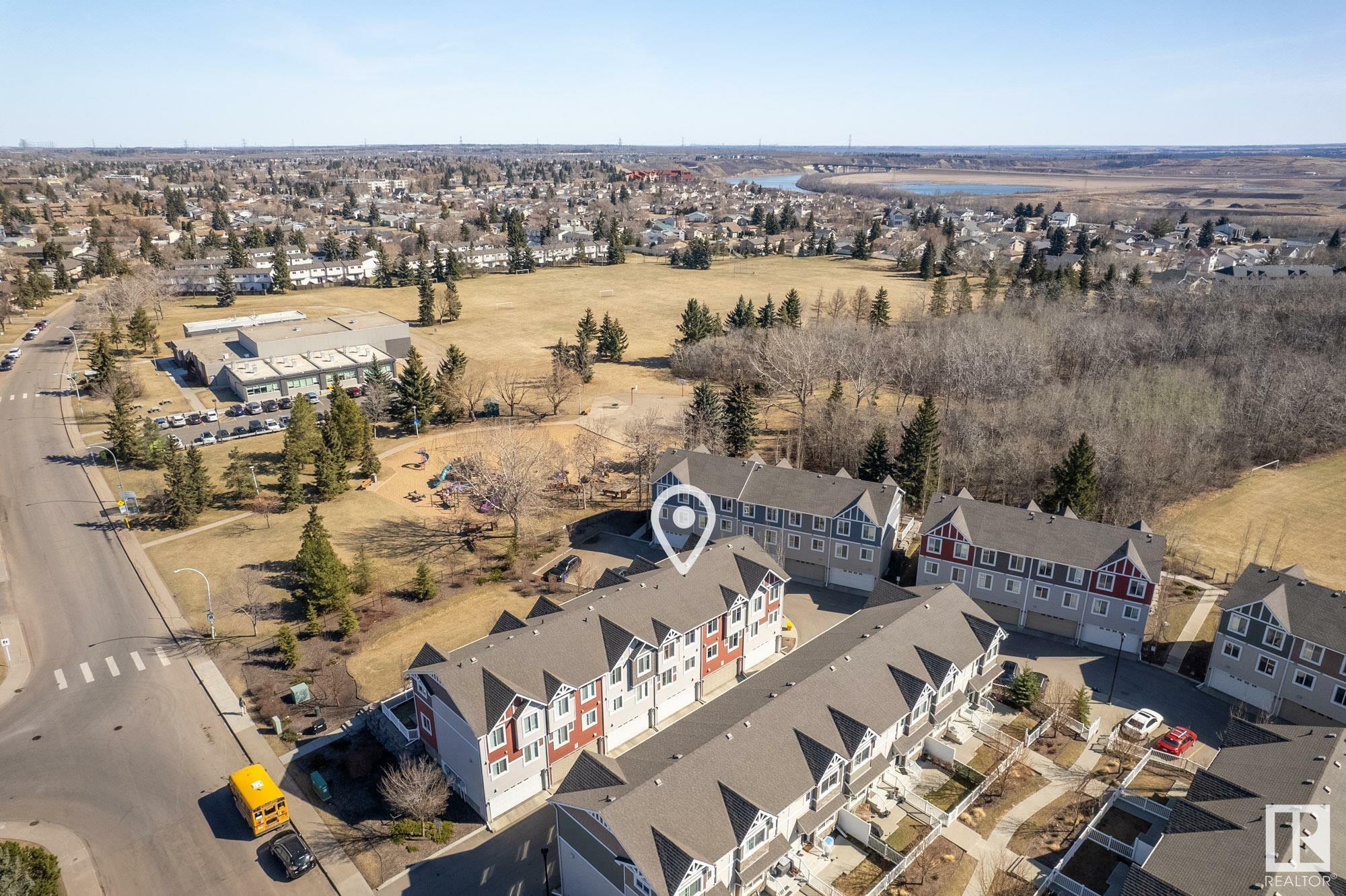 Property Photo:  415 Clareview Road NW 31  AB T5A 0Z6 