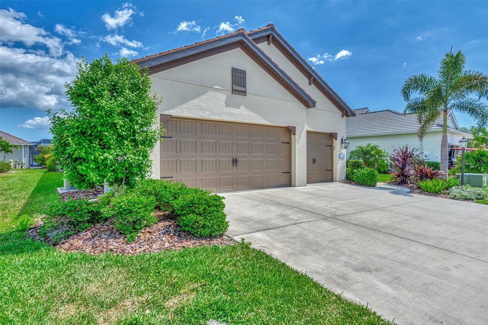 Property Photo:  21529 Palatka Drive  FL 34293 