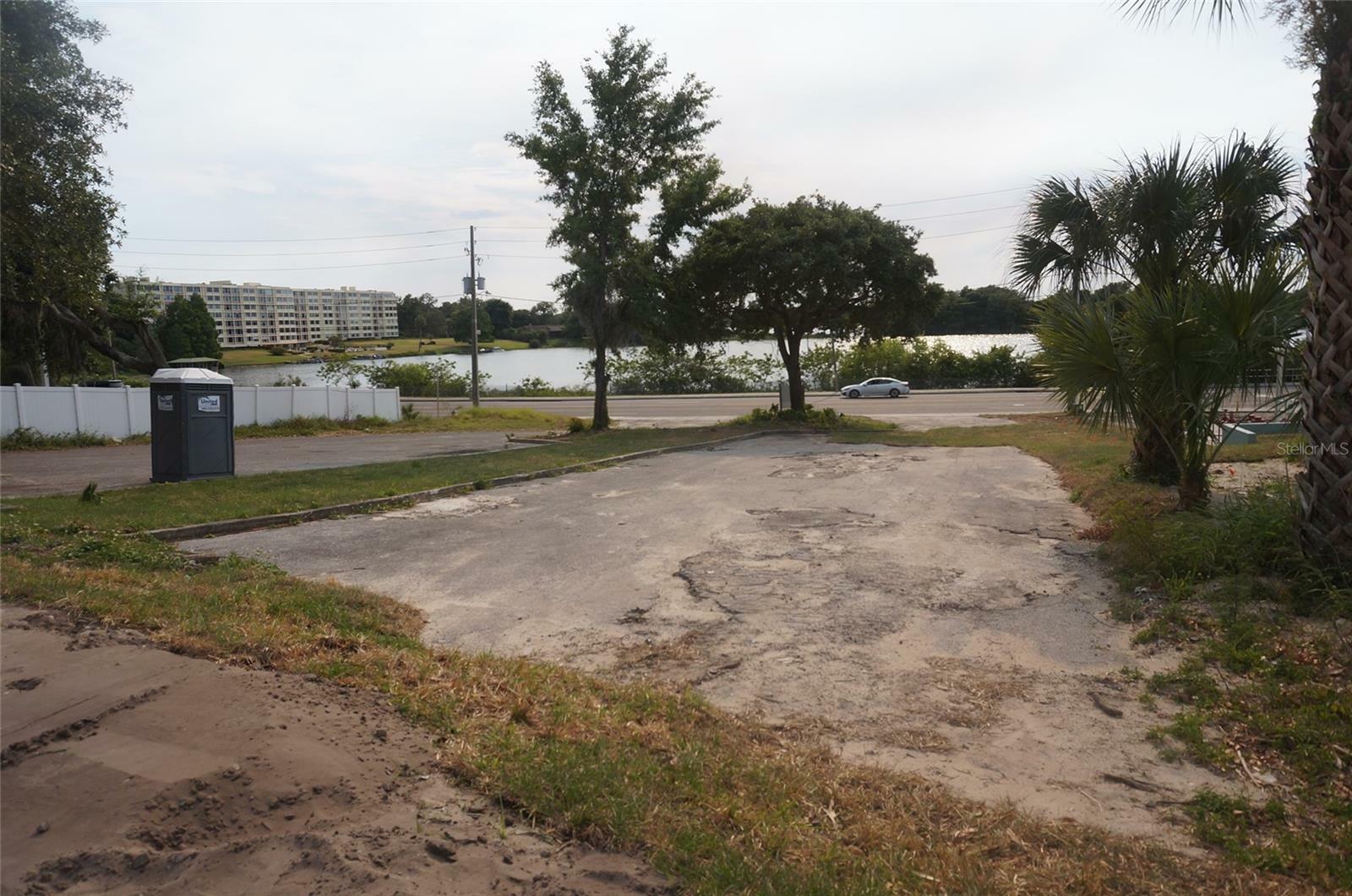 Property Photo: 1620 6th St NW FL 33884