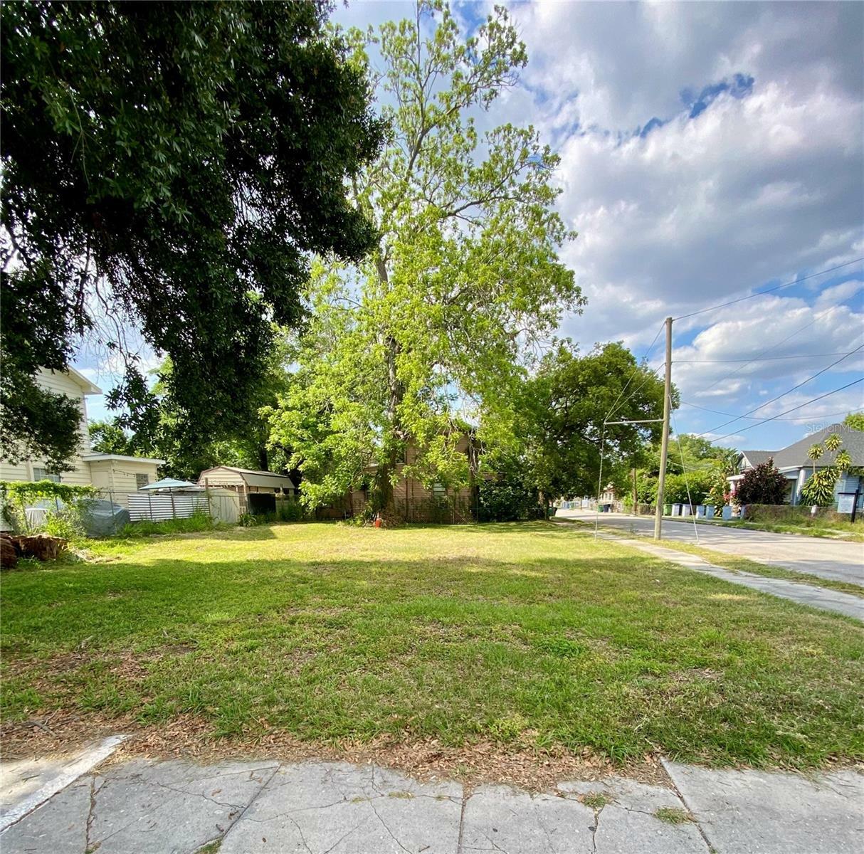 Property Photo:  1002 E 19th Avenue  FL 33605 