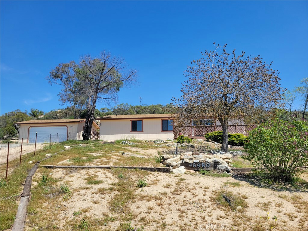 Property Photo:  48980 Pinto Court  CA 92536 