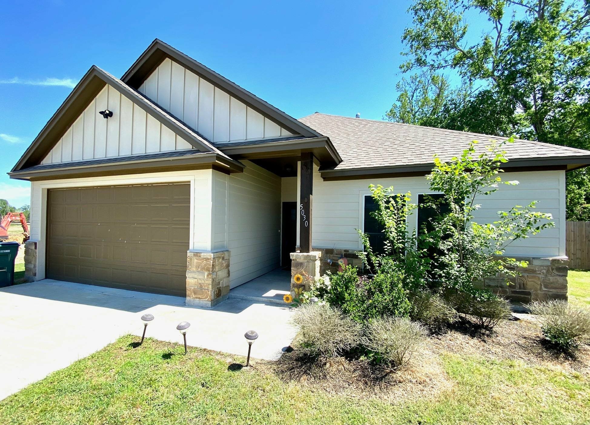 Property Photo:  5030 Curtis Court  TX 77708 