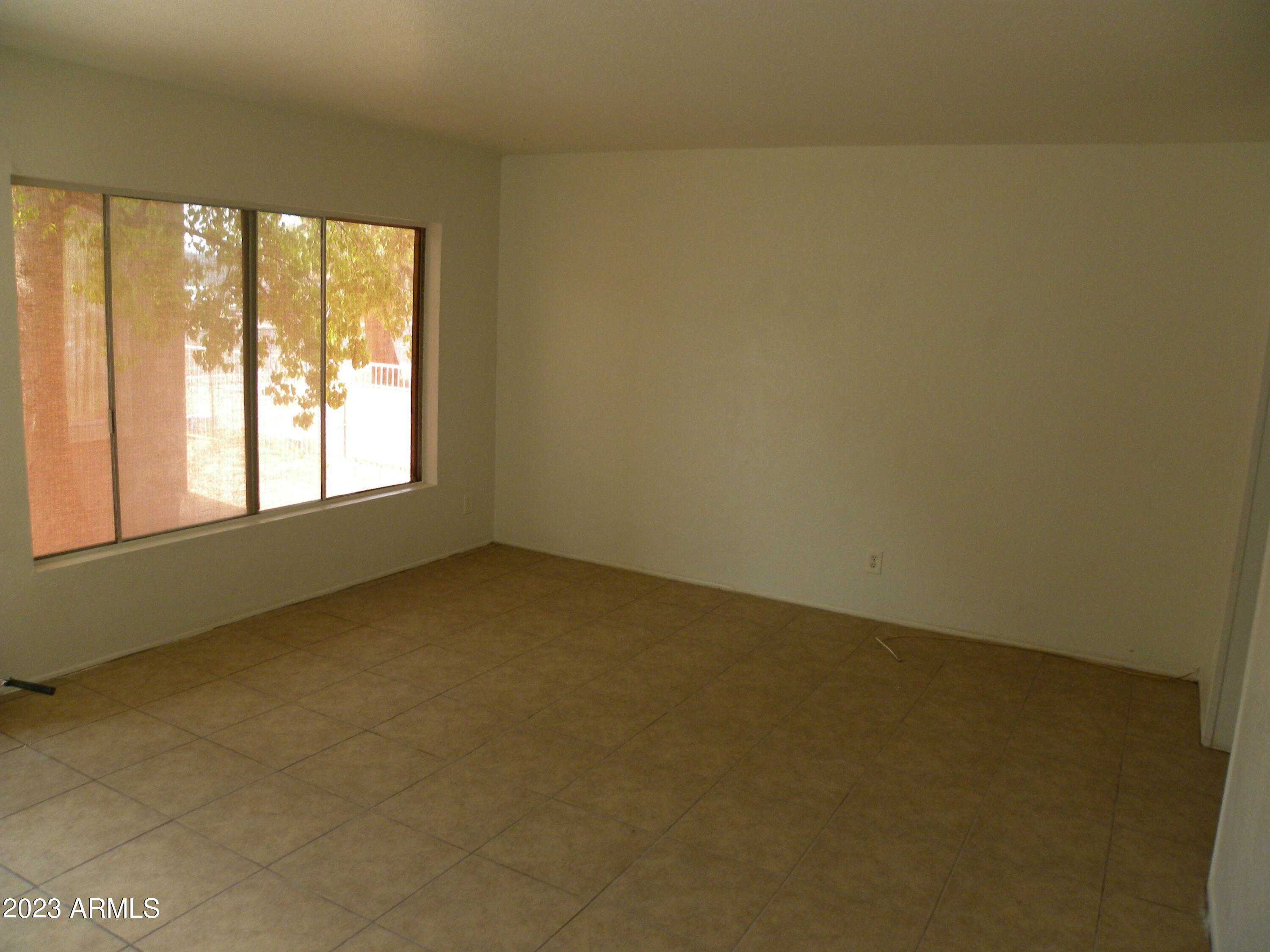 Property Photo:  1002 N 27th Place  AZ 85008 