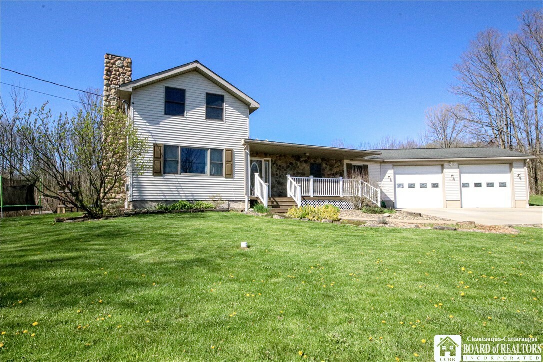 Property Photo:  768 Oak Hill Road  NY 14738 