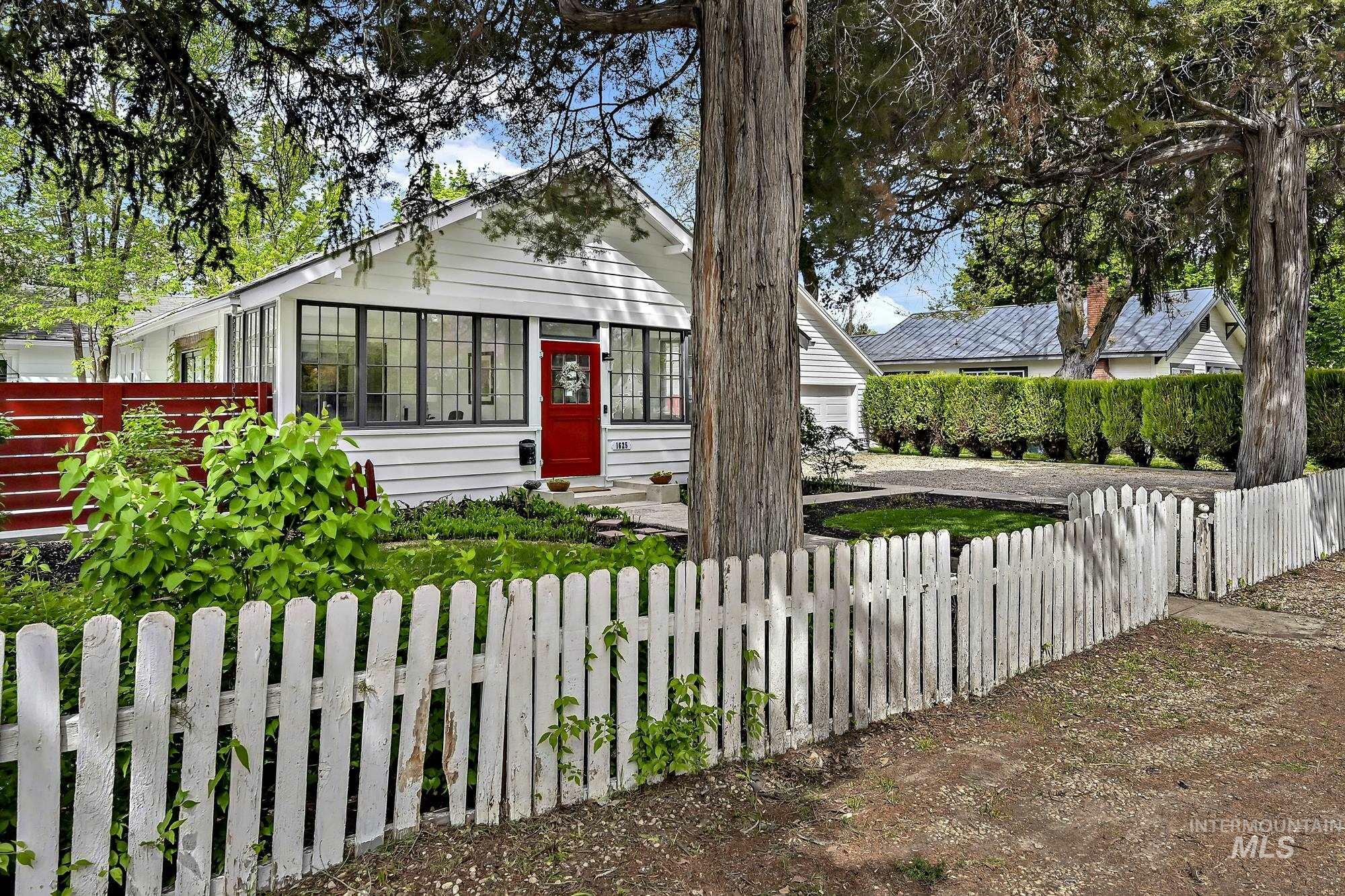 Property Photo:  1625 S. Gourley St.  ID 83705 