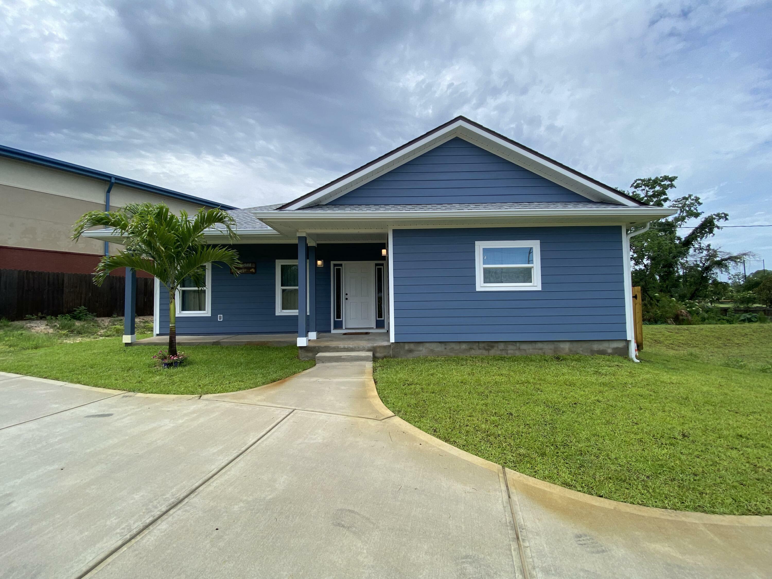 Property Photo:  35 NW Baywood Court  FL 32548 