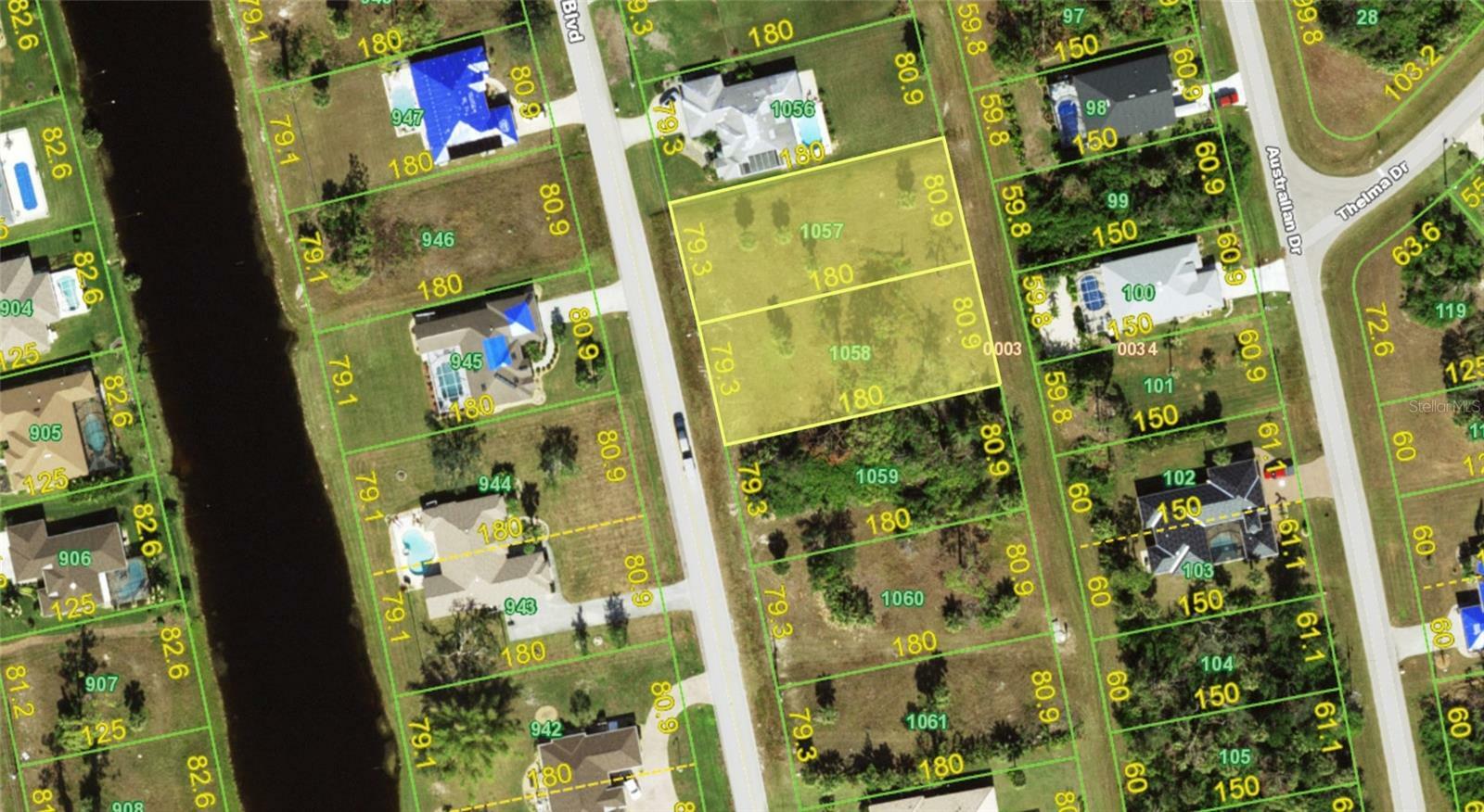 Property Photo:  833 &Amp 835 Boundary Boulevard  FL 33947 