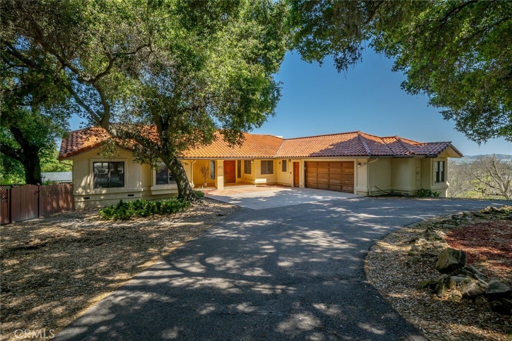 Property Photo:  1550 Carbon Canyon Lane  CA 93465 