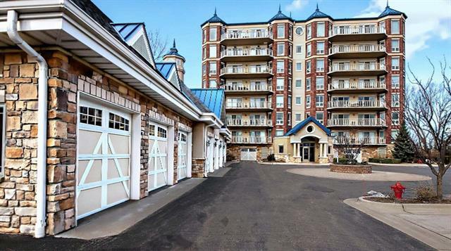 Property Photo: 200 Lake Street 4C MI 49085