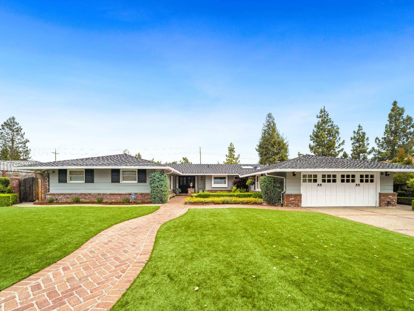 Property Photo:  12892 Glen Brae Drive  CA 95070 