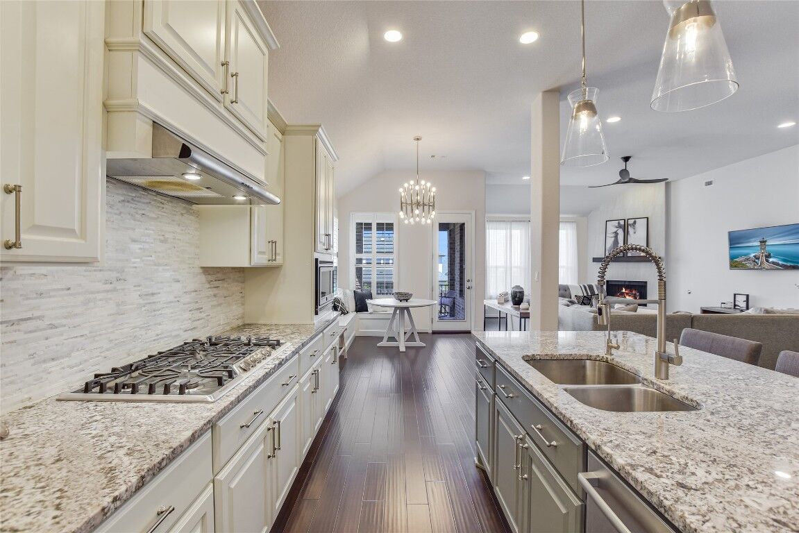 Property Photo:  16209 Golden Top Drive  TX 78738 