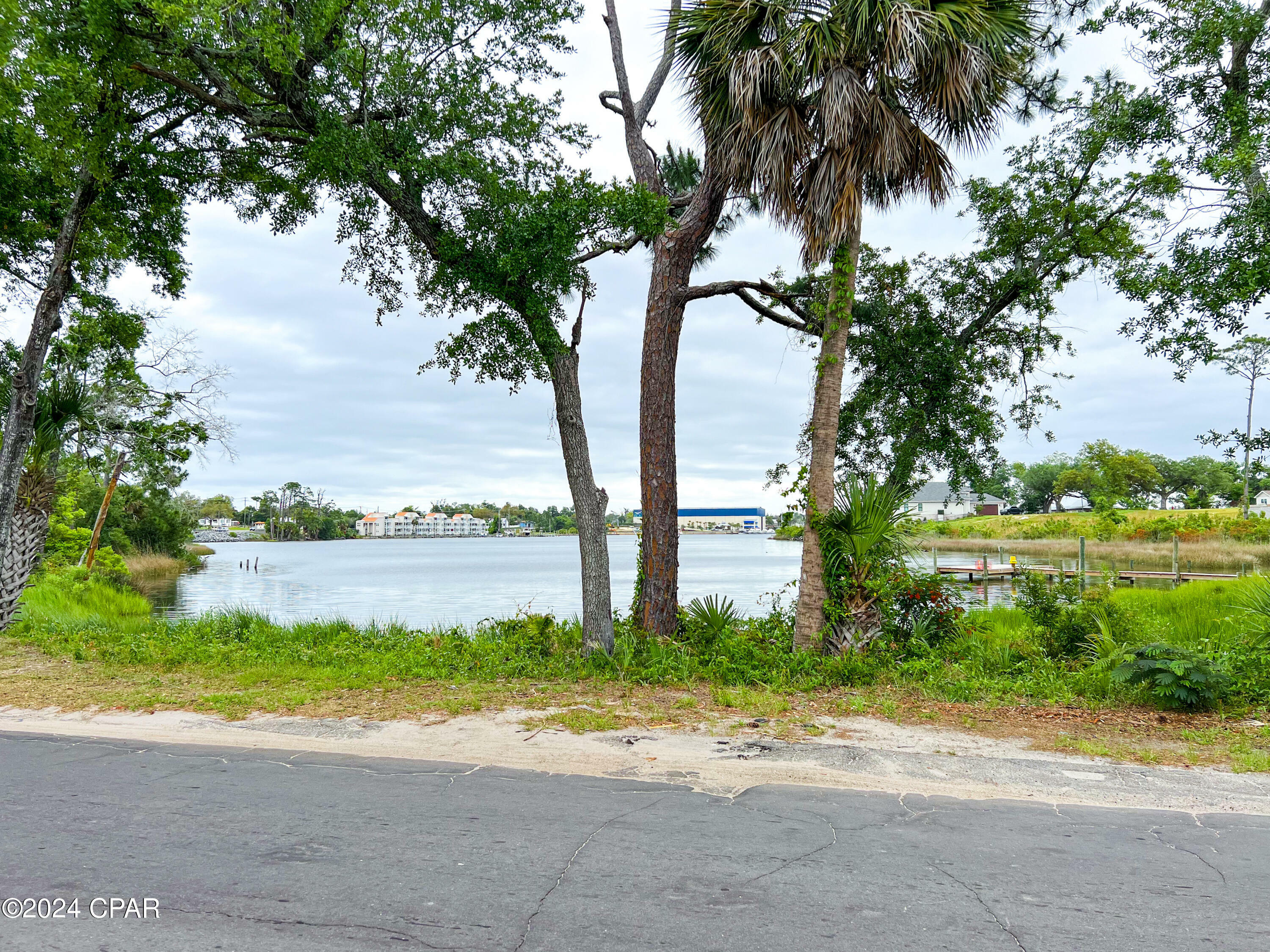 Property Photo:  359 Mercedes Avenue A &Amp B  FL 32401 