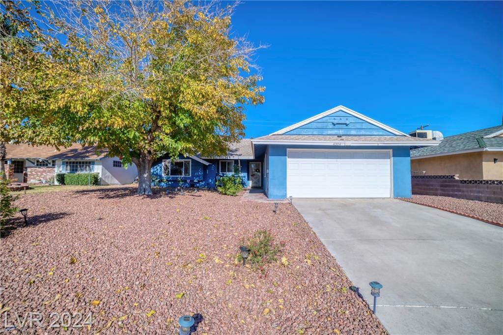 Property Photo:  4304 Fortune Avenue  NV 89107 