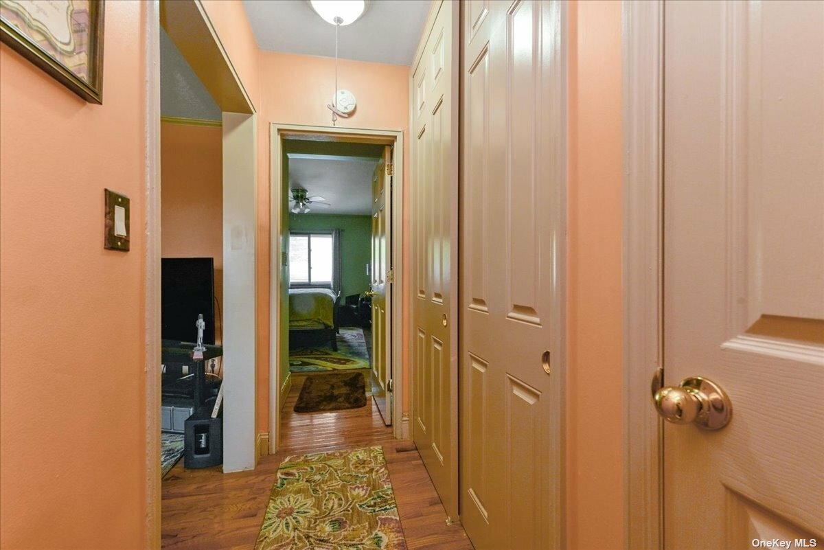 Property Photo:  198-11 Dunton Avenue 2A  NY 11423 