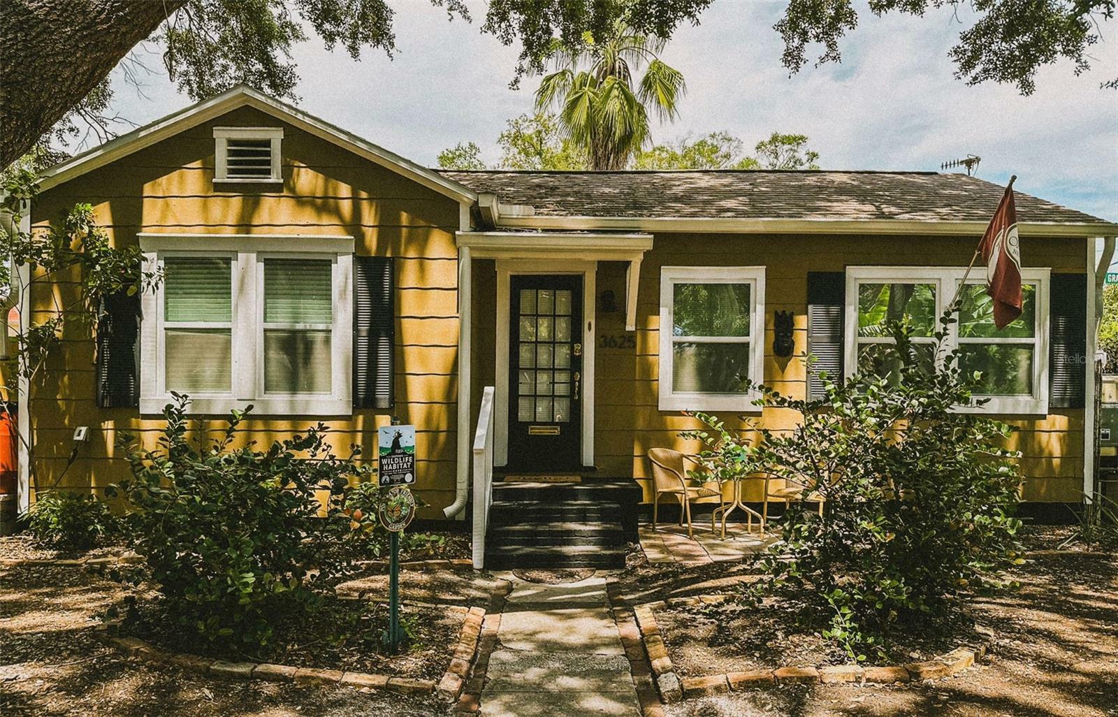 Property Photo: 3625 Dartmouth Avenue N FL 33713