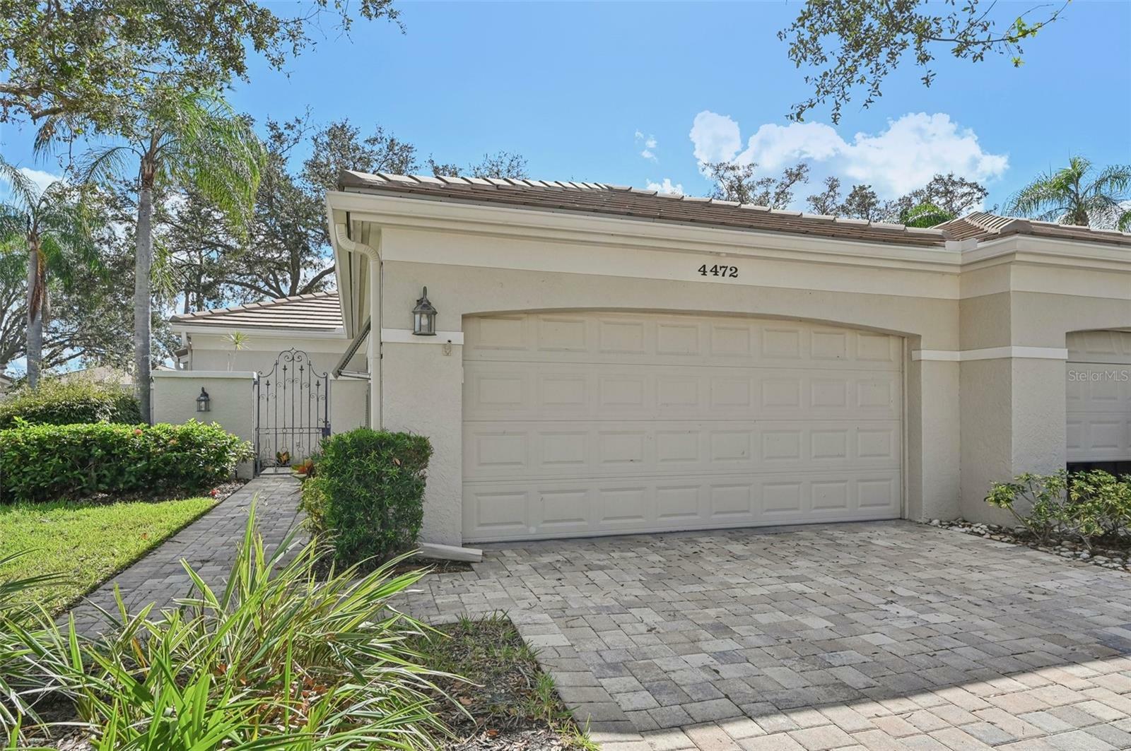 4472 Oakley Greene 54  Sarasota FL 34235 photo