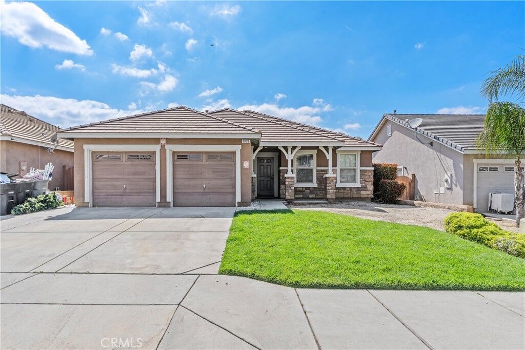 Property Photo:  3038 Hawthorne Road  CA 92571 