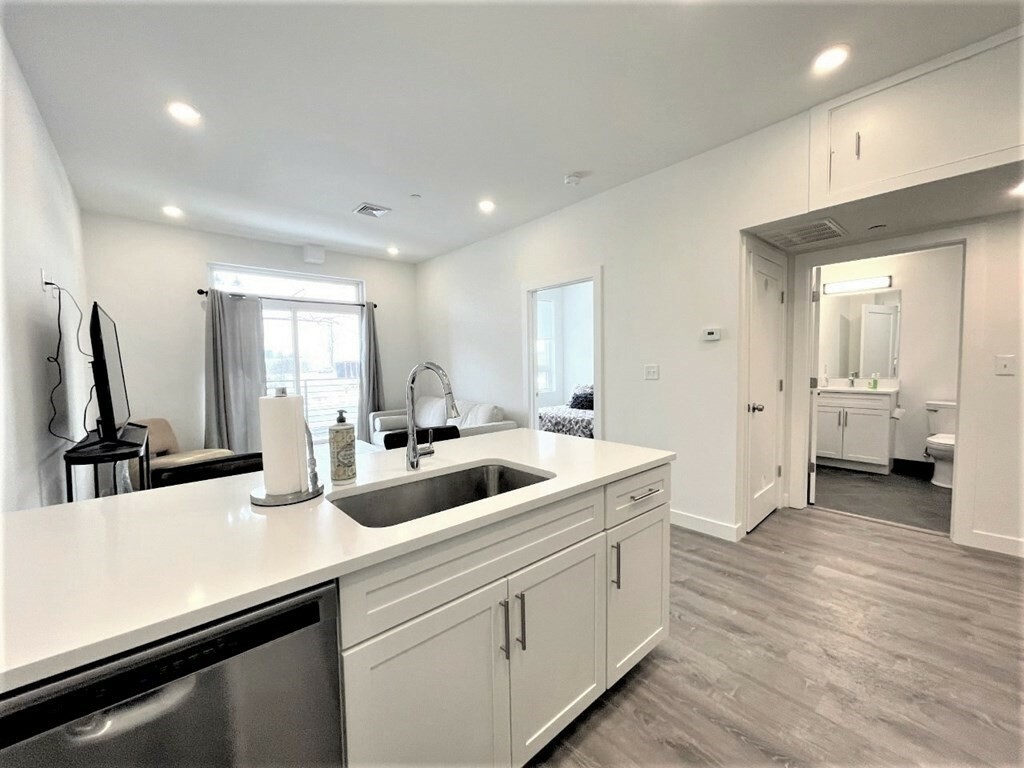 Property Photo:  302 Broadway 202  MA 02149 